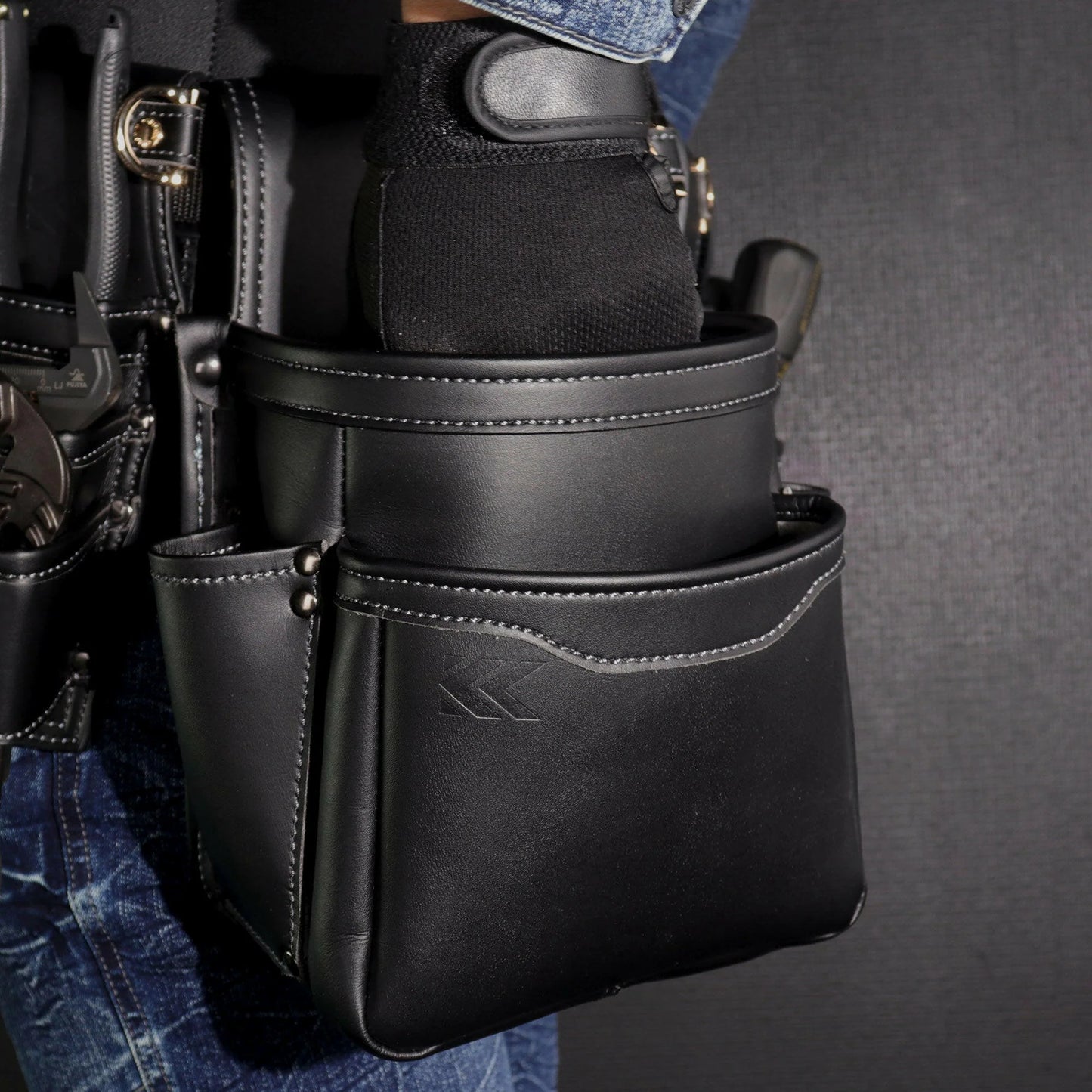 フジ矢 黒金 LIGHT PU LEATHER SERIES 腰袋 / 建築薄型腰袋