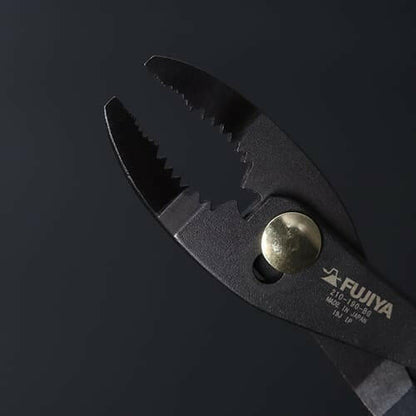 フジ矢 黒金 薄型コンビネーションプライヤー ベント 210-190-BG