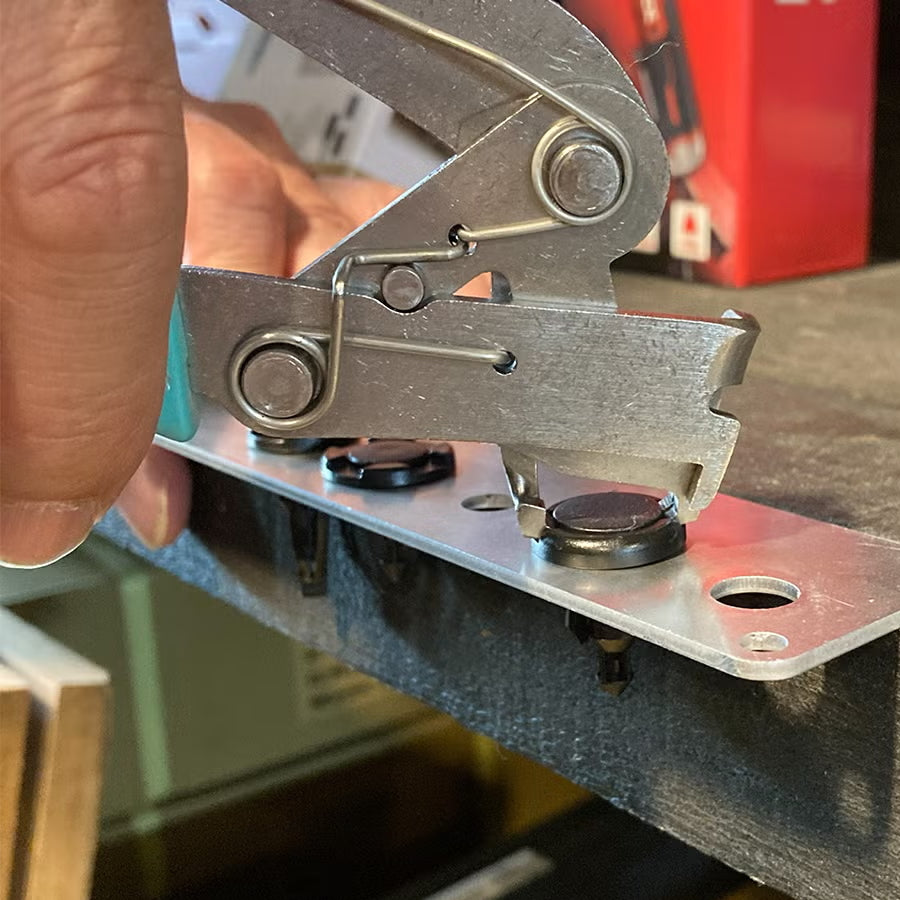 WIT ワールドインポートツールズ 自動車用クリッププライヤー WIT-90006 5018285 全長約170mm パネルクリップ 樹脂クリップ プラスチックファスナー クリップ外し