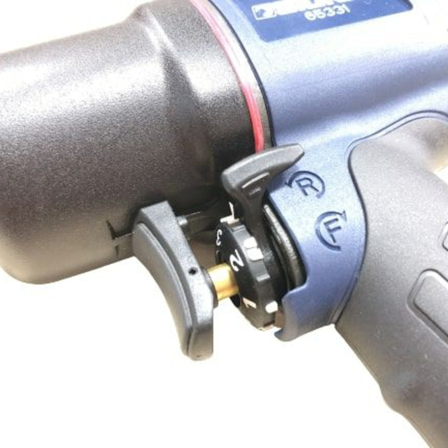 シグネット 1/2DR 軽量コンパクト型エアインパクトレンチ 65331
