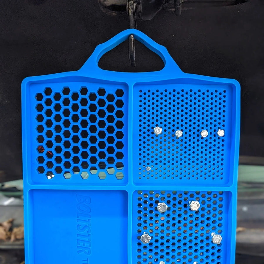 BOLTSTER ボルトスター BTS-100003 フレキシブル オーガナイジングトレイ｜M4〜M24対応｜側壁35mm｜耐熱260℃｜特殊高強度シリコン｜全3色