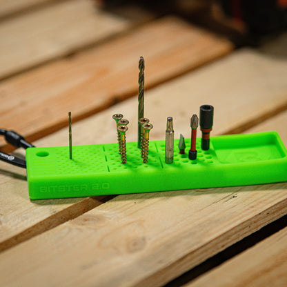 BOLTSTER ボルトスター BTS-100004 ビットオーガナイザー カラビナ付 2.0｜強力マグネット内蔵｜耐熱260℃｜特殊高強度シリコン｜全3色