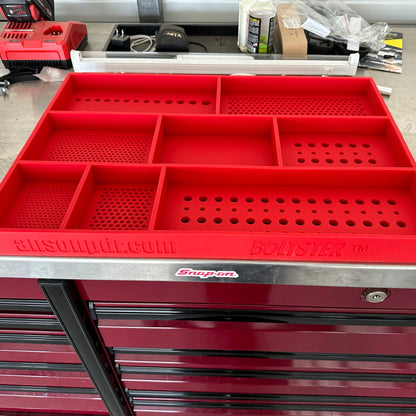 BOLTSTER ボルトスター BTS-300002 トップボックス ツールトレイ｜M3〜M17対応｜5種穴サイズ｜側壁41mm｜耐熱260℃｜特殊高強度シリコン｜全3色