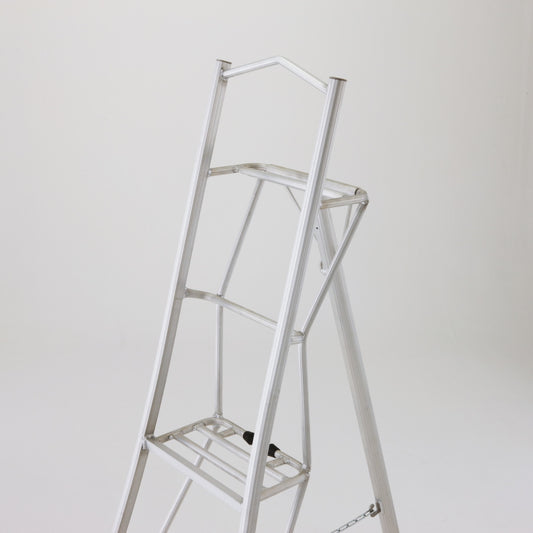 長谷川工業 グリーンステップ 上わく付 園芸三脚脚立 GSU