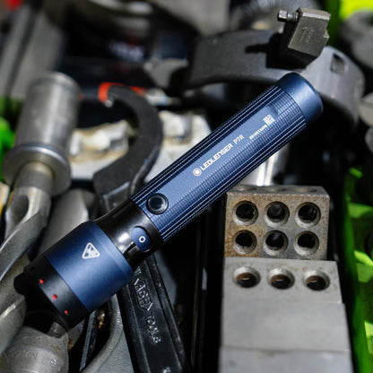 LEDLENSER レッドレンザー P7R 25周年モデル 503265 充電式LEDハンドライト 最大2000lm USB-C 予備バッテリー付